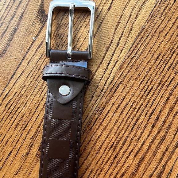 NWOT  leather belt, Large - Picture 6 of 11
